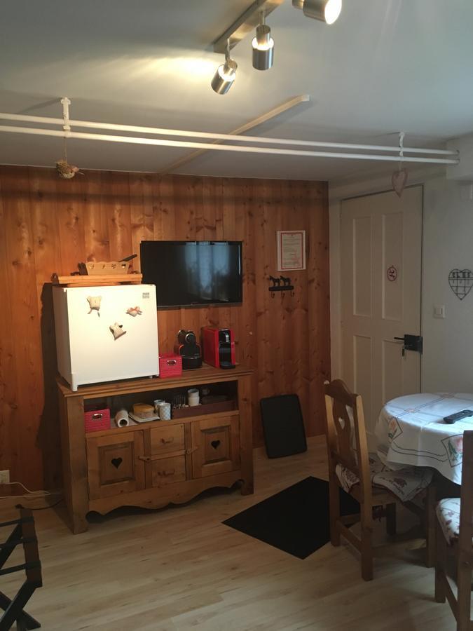 La Bergerie - chalet Alice Choex Extérieur photo